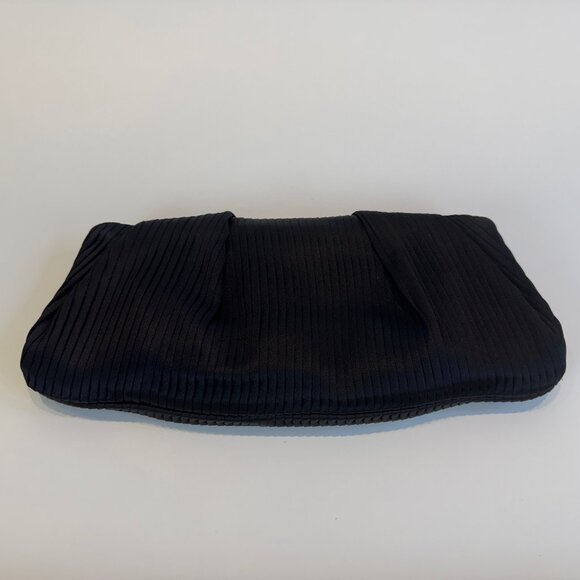 Roger Vivier Clutch - Picture 5 of 12